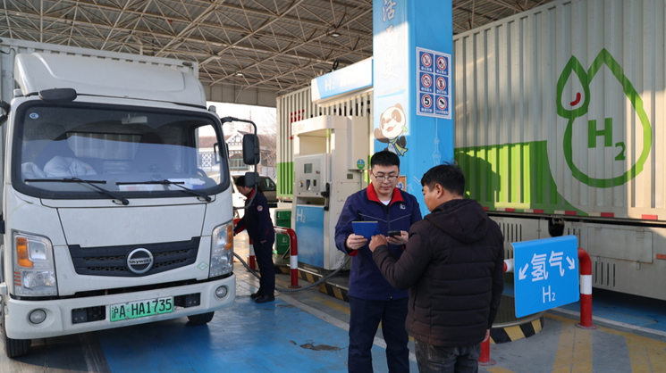 中国石化向上海车辆累计供氢超1000吨