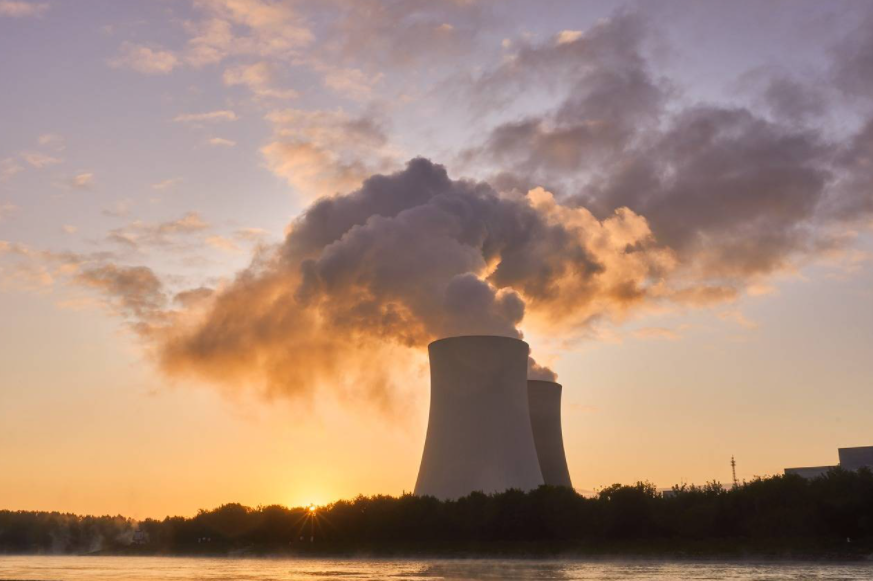 法国拟通过推进“能源主权法案”大规模重启核电